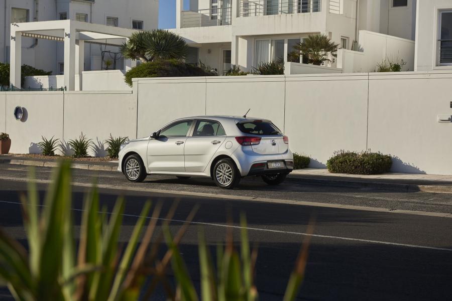  Kia Rio 2017 года  (ZA) (фото 28 из 40)